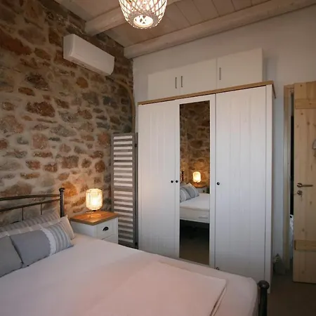 Сasa de vacaciones Il Mare Stone House With Aegean View *